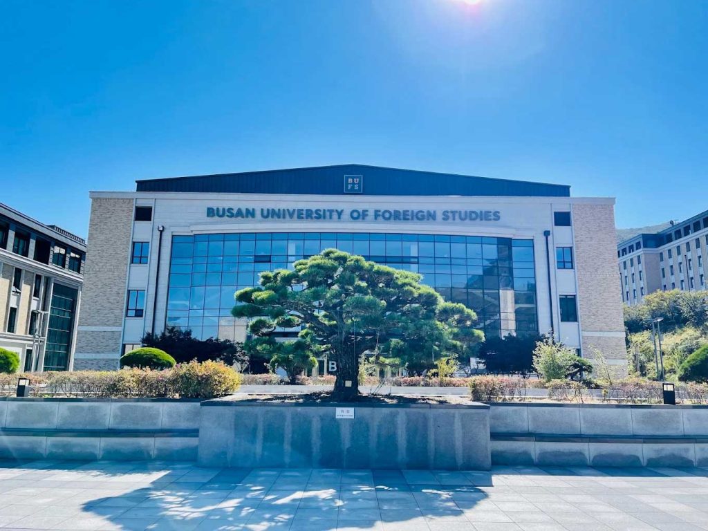 đại học ngoại ngữ busan