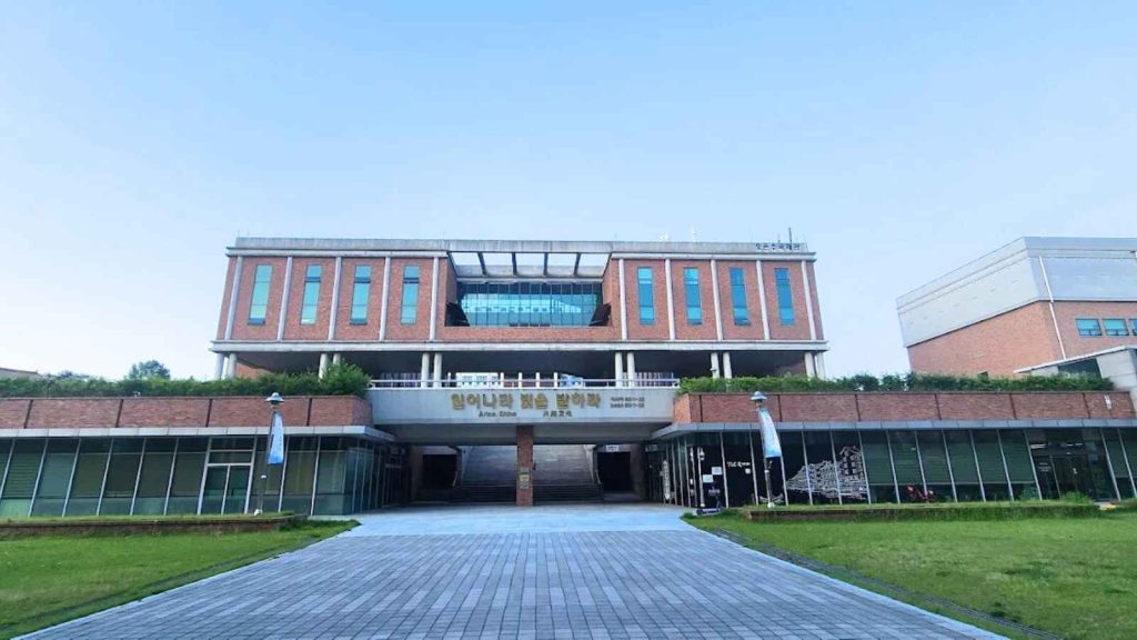 đại học NAZARENE